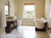 Auberge Hollandaise Guest House - bathroom
